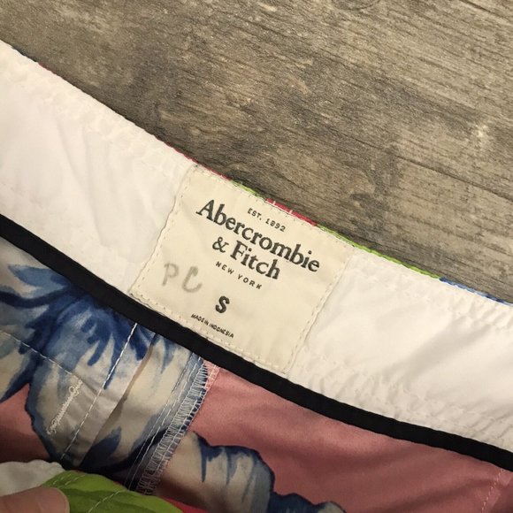 Y2K Vintage Abercrombie & Fitch Hawaiian Floral Swim Board Shorts Men Size Small - Picture 6 of 10